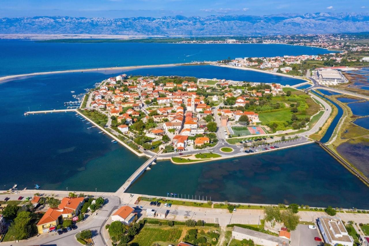 Apartments With A Parking Space Nin, Zadar - 10414 Exteriör bild